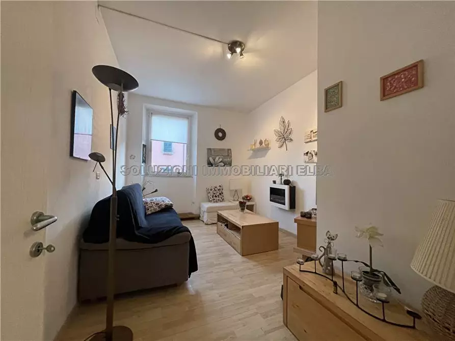 Immagine 4 di Appartamento in vendita  in P.zza Cavour, 40 a Portoferraio