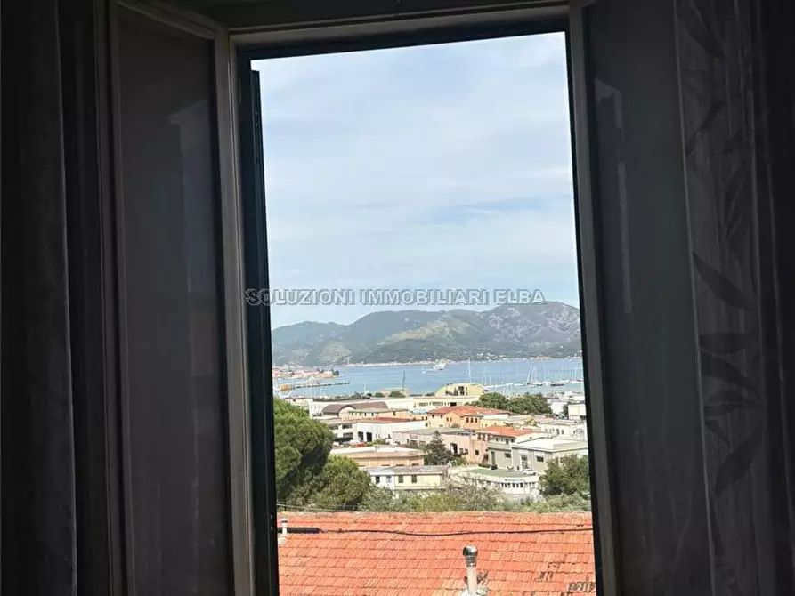 Immagine 2 di Appartamento in vendita  a Portoferraio