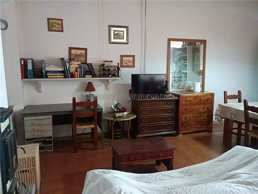 Immagine 5 di Appartamento in vendita  a Marciana