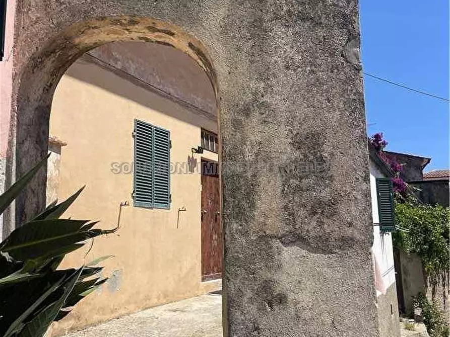 Immagine 3 di Appartamento in vendita  a Portoferraio
