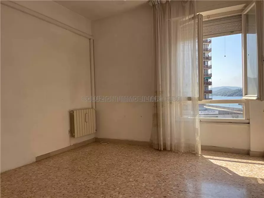 Immagine 5 di Appartamento in vendita  a Portoferraio