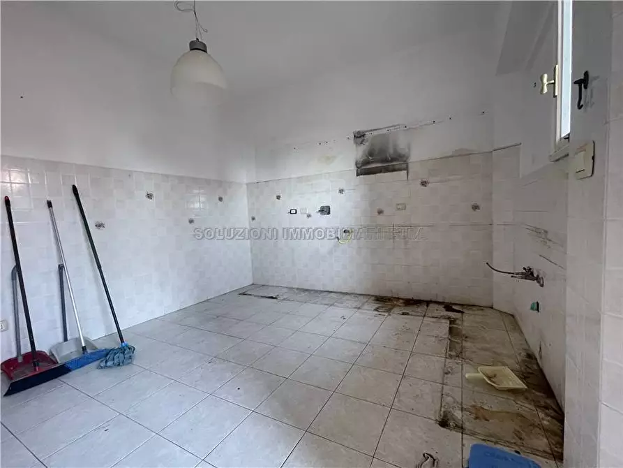 Immagine 11 di Appartamento in vendita  a Portoferraio
