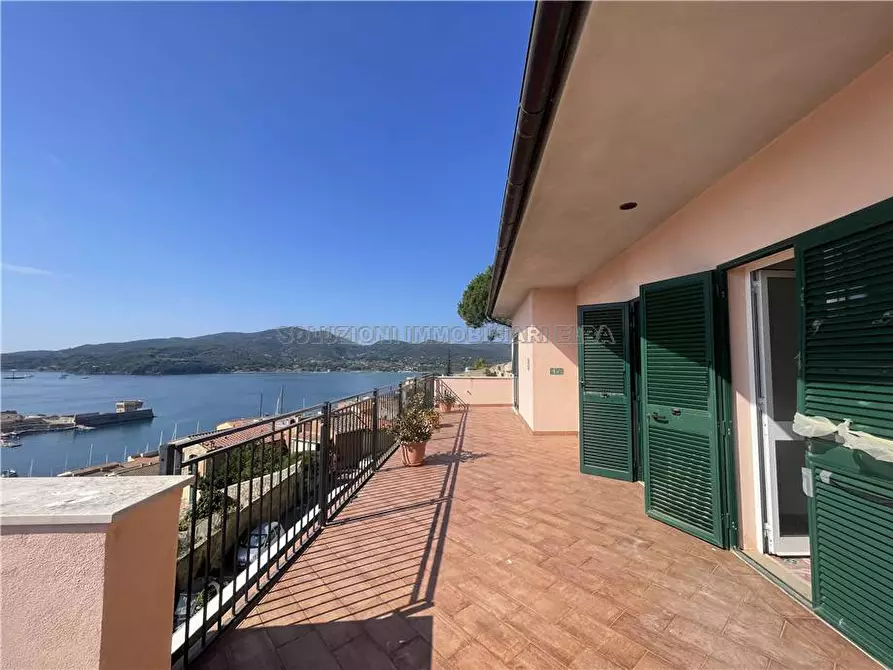 Immagine 3 di Appartamento in vendita  a Portoferraio