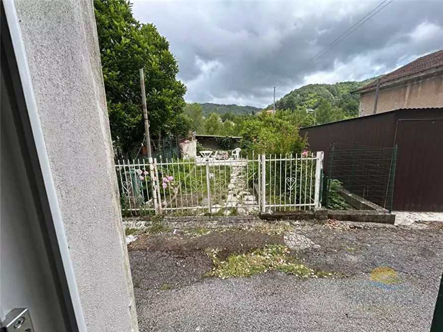 Immagine 7 di Villa in vendita  in Via Paverano a Savignone