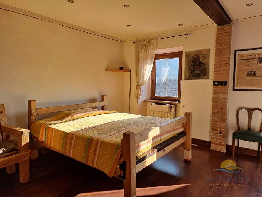 Immagine 1 di Villa in vendita  in Via Tavella Agostino, 14 a Busalla