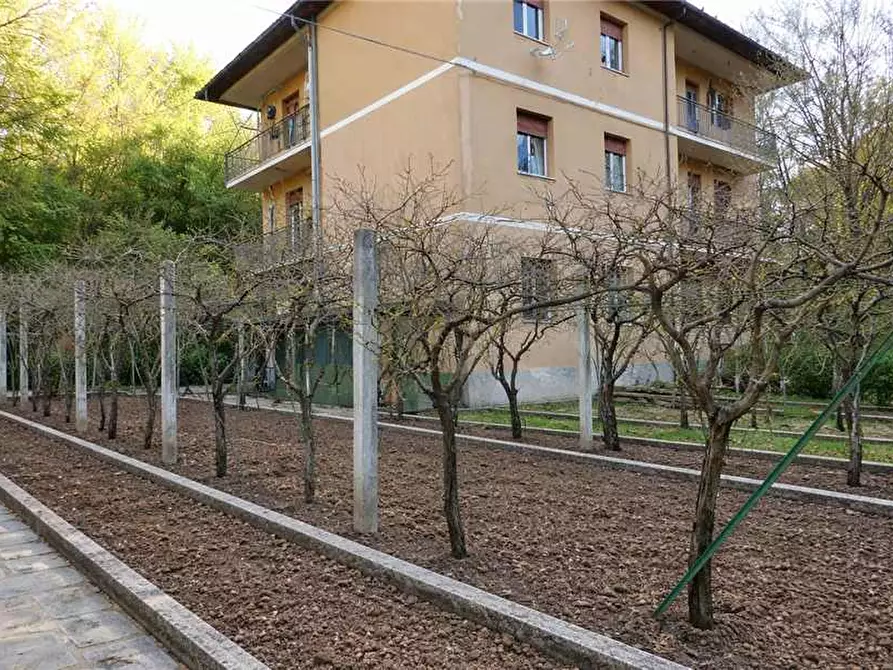 Immagine 2 di Appartamento in vendita  a Valbrevenna