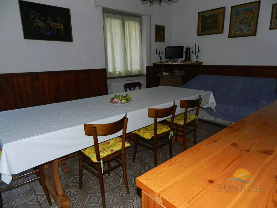 Immagine 9 di Appartamento in vendita  a Valbrevenna