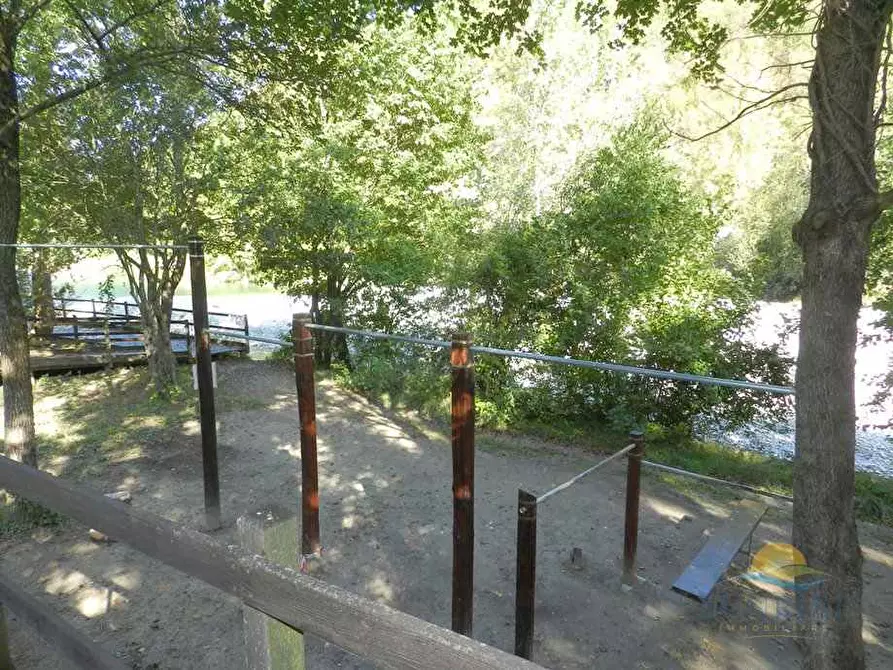 Immagine 14 di Appartamento in vendita  in Loc. Vobbietta a Isola Del Cantone