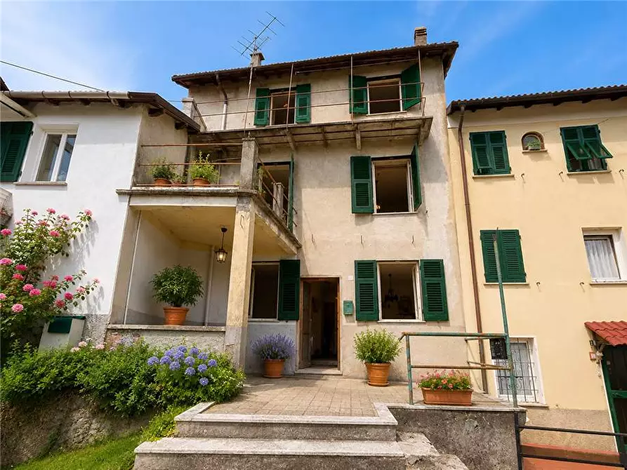 Immagine 1 di Villa in vendita  in Via Prelo a Savignone