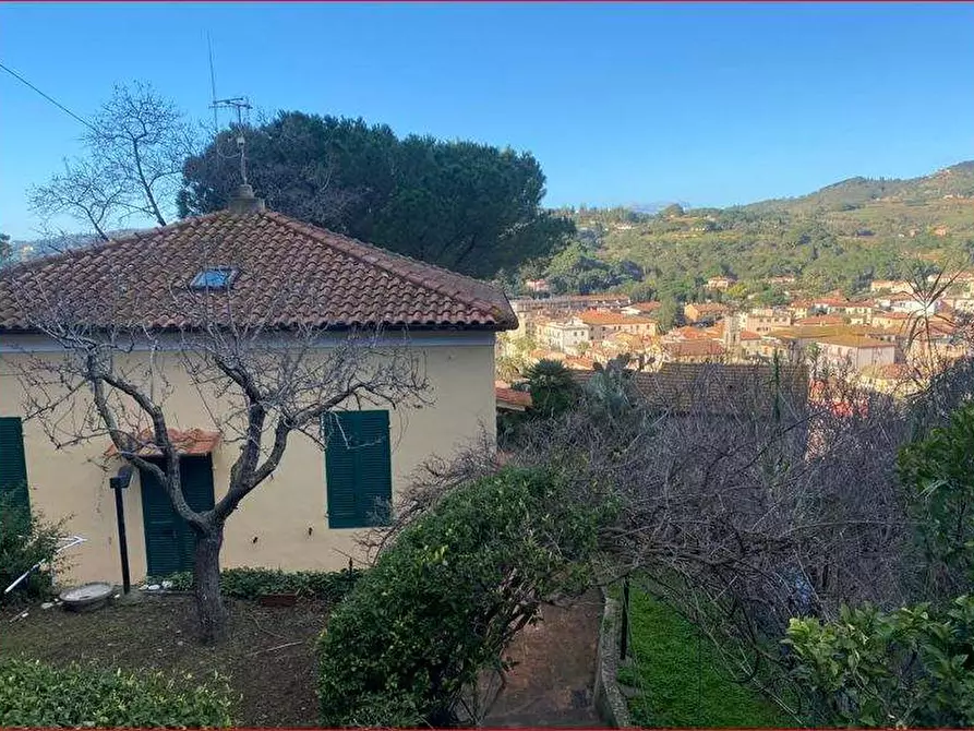 Immagine 6 di Villa in vendita  a Porto Azzurro