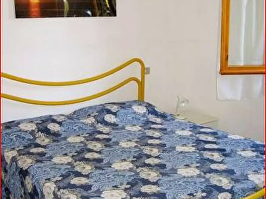 Immagine 4 di Villa in vendita  a Porto Azzurro