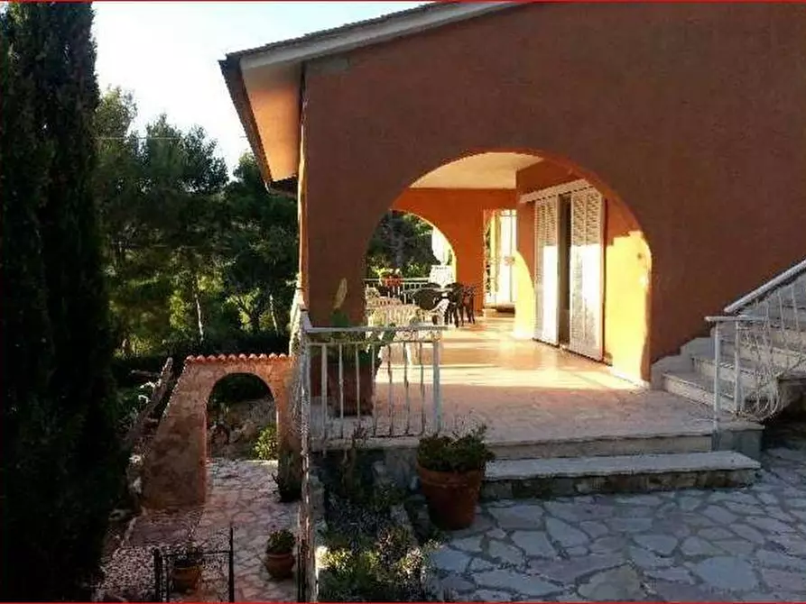 Immagine 2 di Appartamento in vendita  a Capoliveri
