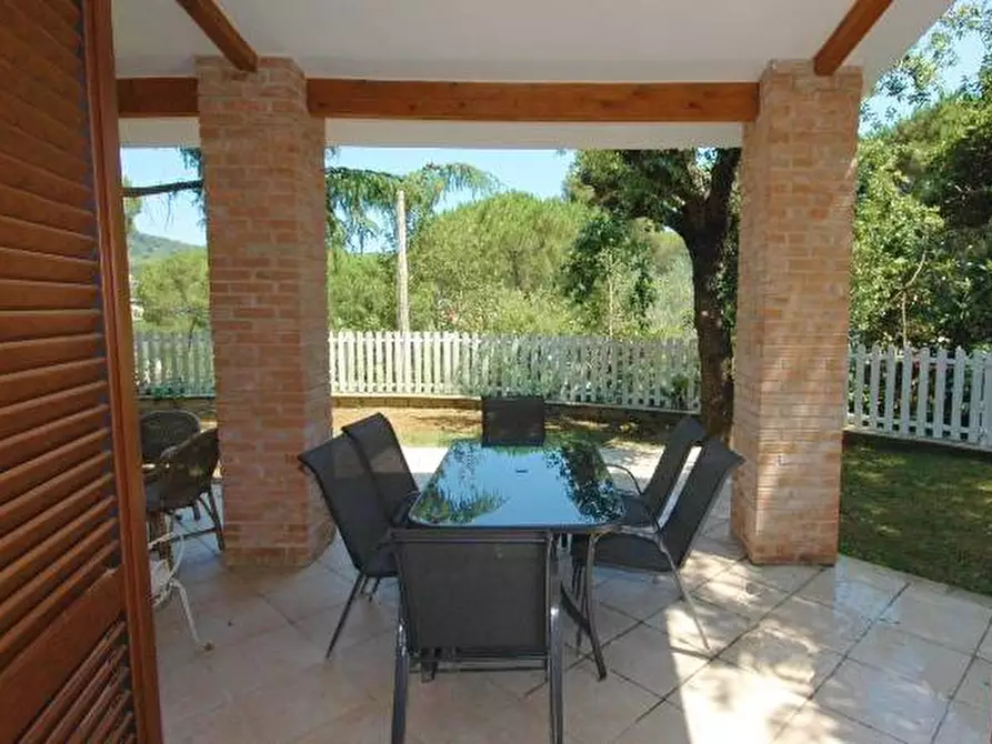 Immagine 8 di Villa in vendita  a Portoferraio