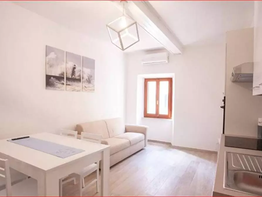 Immagine 3 di Appartamento in vendita  a Portoferraio
