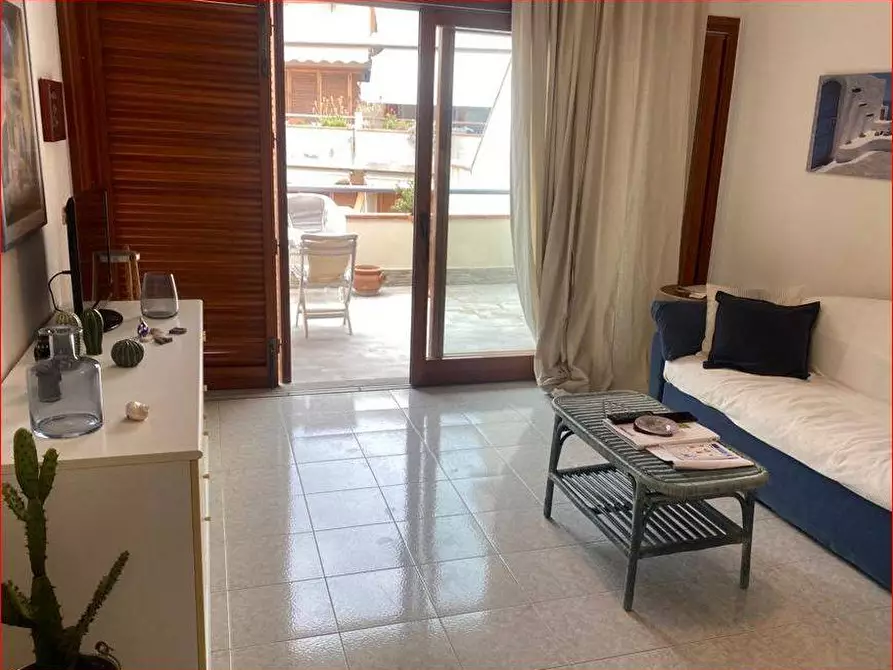 Immagine 3 di Appartamento in vendita  a Porto Azzurro