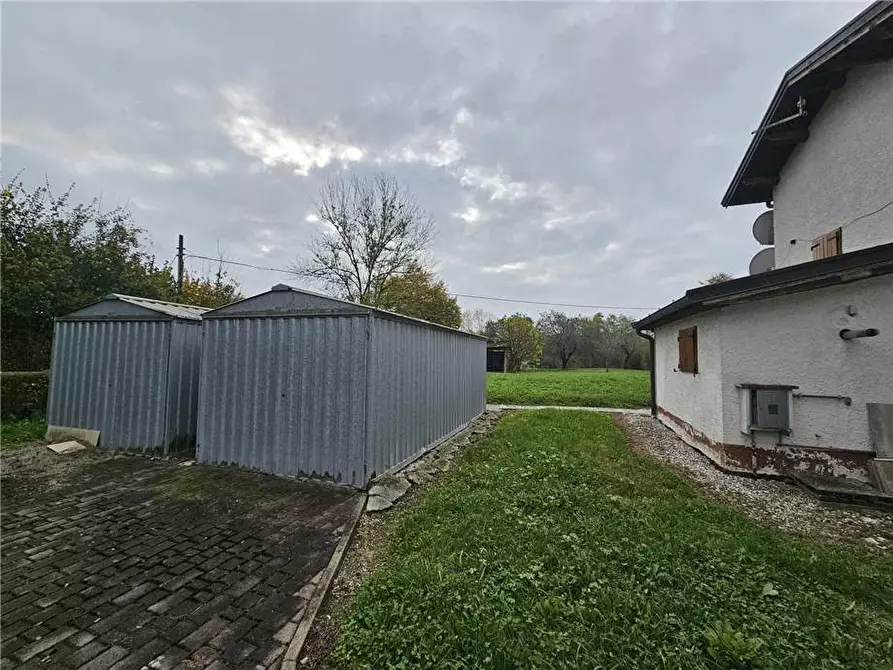 Immagine 3 di Villa in vendita  a Sedico