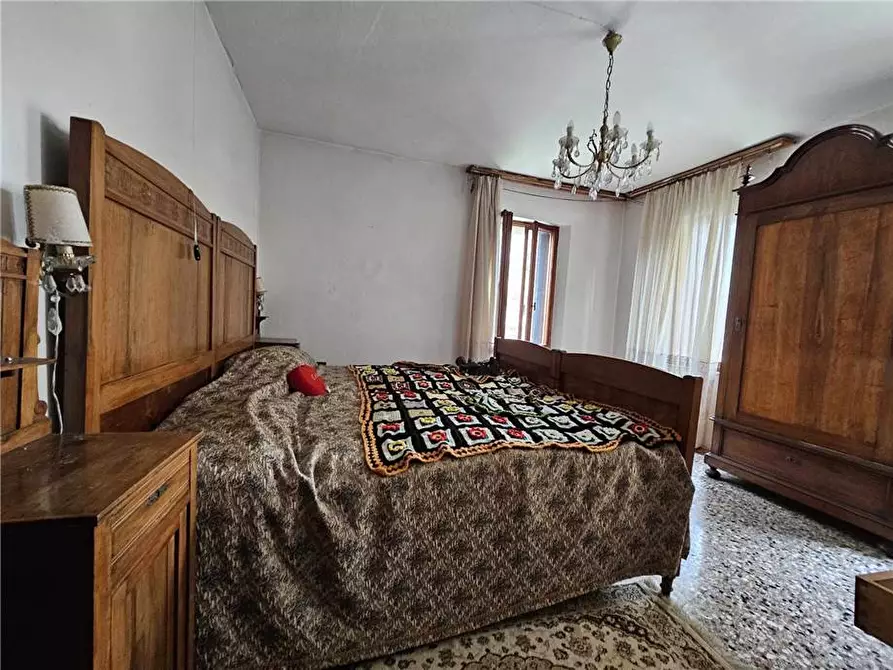 Immagine 6 di Villa in vendita  in Via L. Corte, 19 a Belluno