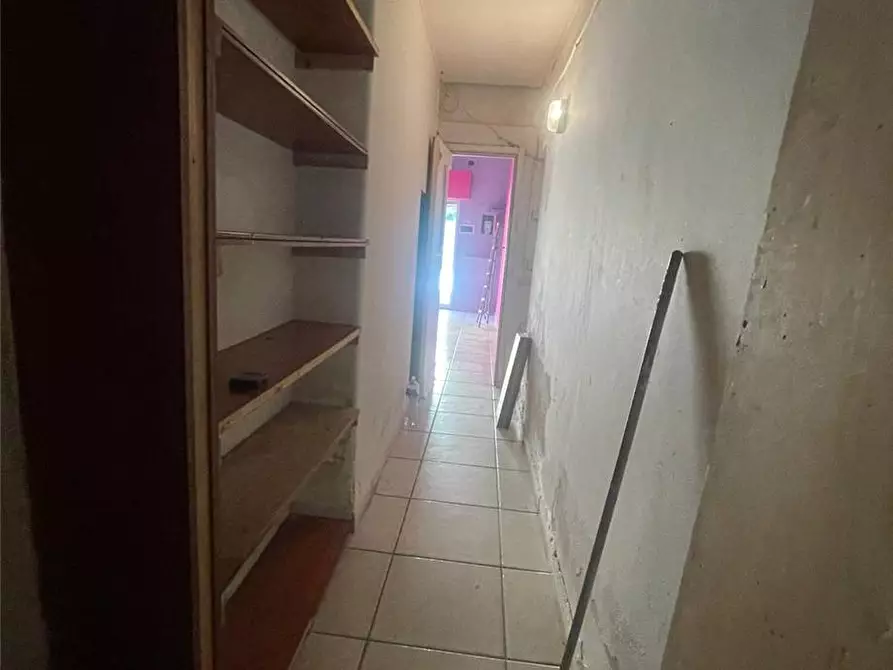 Immagine 4 di Attività commerciale in affitto  in Via San Giuseppe a Casteldaccia