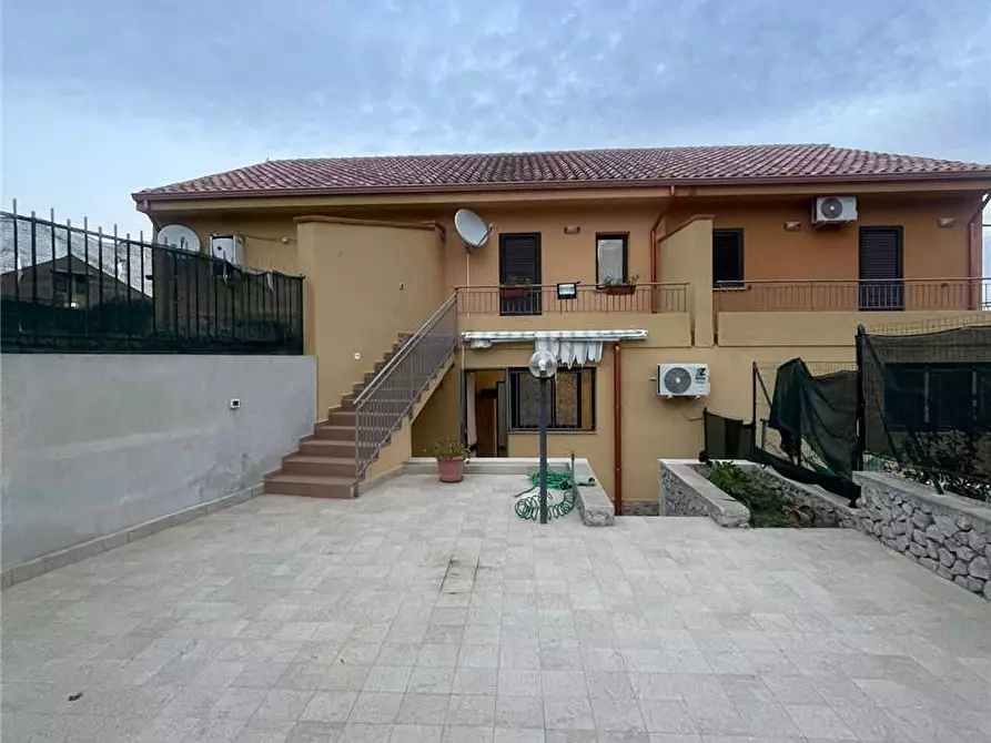 Immagine 1 di Villa in affitto  in Via Dei Salici, 4 a Trabia