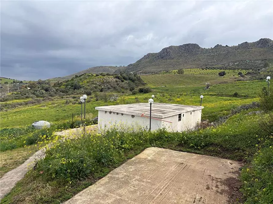 Immagine 8 di Villa in vendita  in Via cda traversa a Casteldaccia