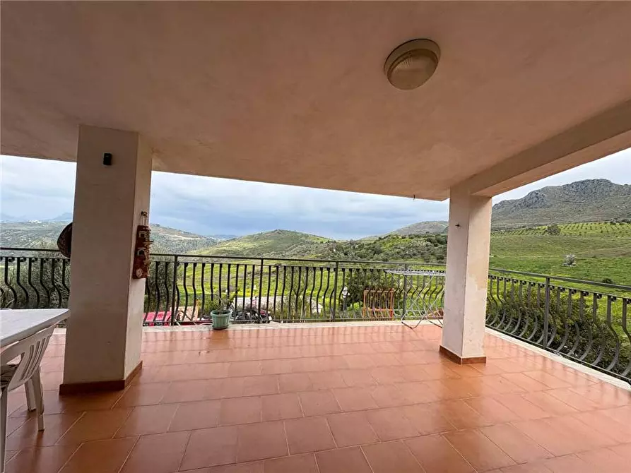 Immagine 9 di Villa in vendita  in Via cda traversa a Casteldaccia