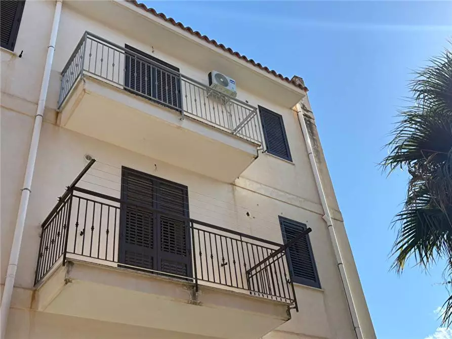 Immagine 1 di Appartamento in vendita  in Via Berlinguer, 18 a Casteldaccia