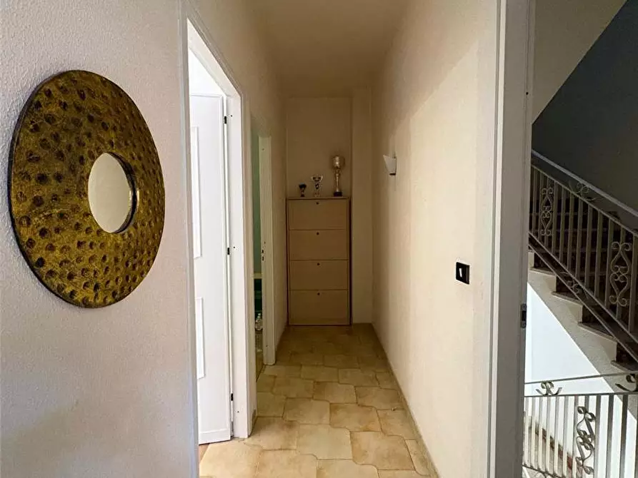 Immagine 6 di Villa in vendita  in Via Trapani, 13/15 a Casteldaccia
