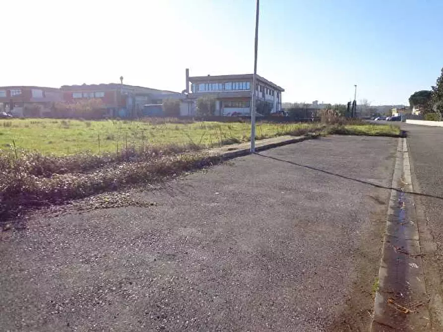 Immagine 3 di Terreno in vendita  a Fucecchio
