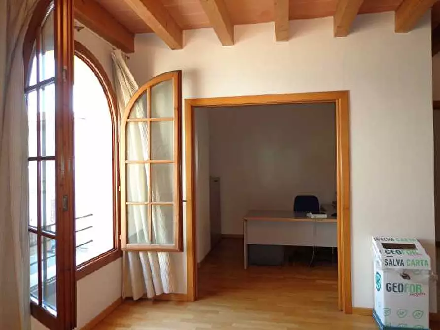 Immagine 4 di Appartamento in vendita  a Santa Croce Sull'arno