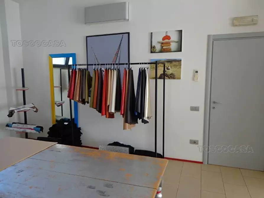 Immagine 3 di Ufficio in vendita  a Santa Croce Sull'arno