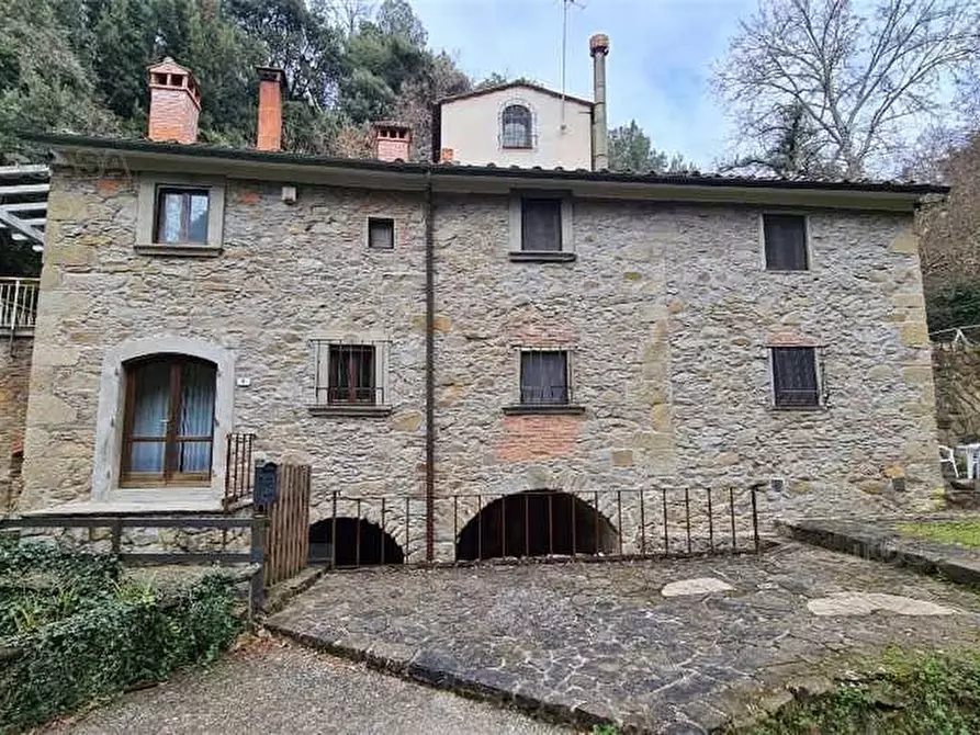 Immagine 1 di Rustico / casale in vendita  a Vinci