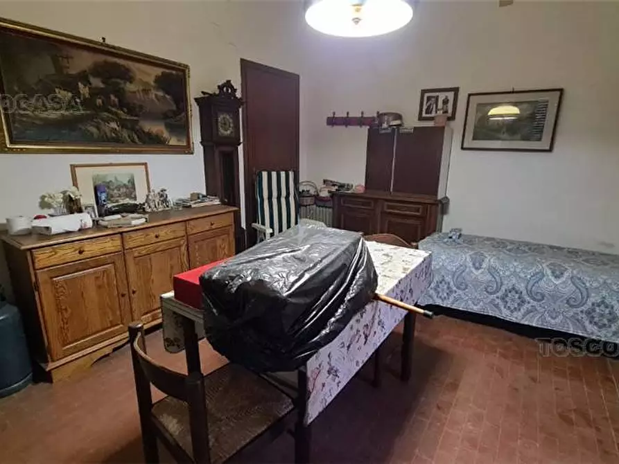 Immagine 5 di Villa in vendita  a Fucecchio