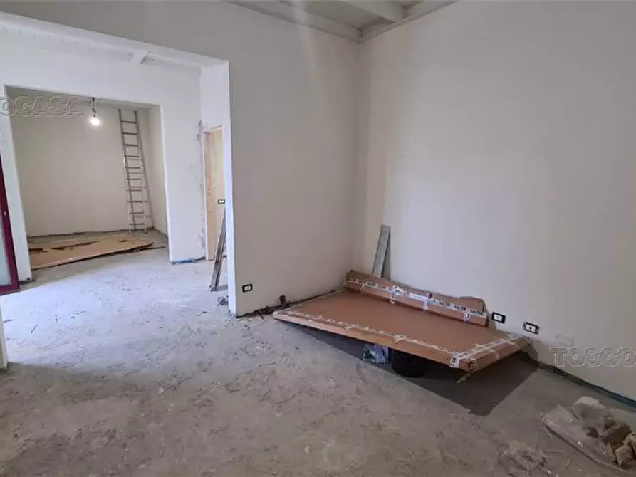 Immagine 5 di Villa in vendita  a Fucecchio