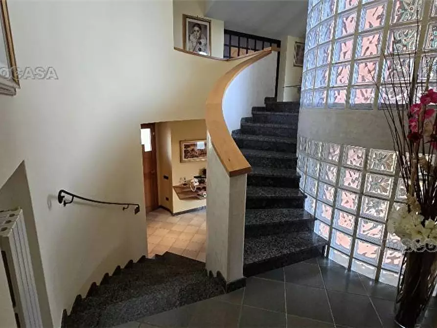 Immagine 3 di Villa in vendita  a Fucecchio