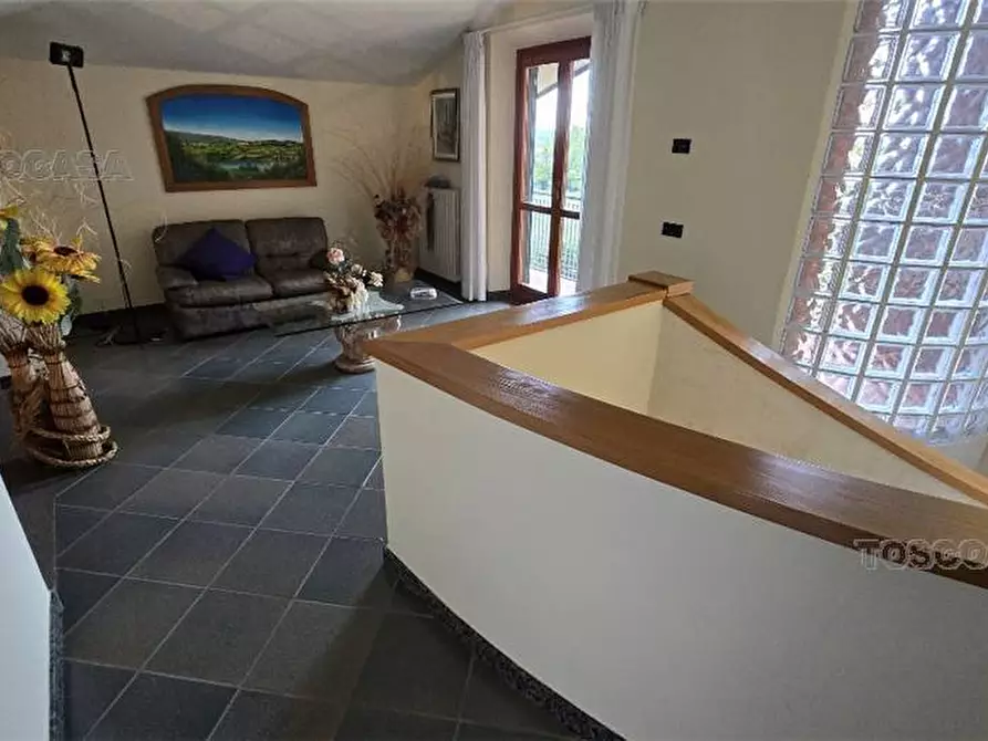 Immagine 5 di Villa in vendita  a Fucecchio