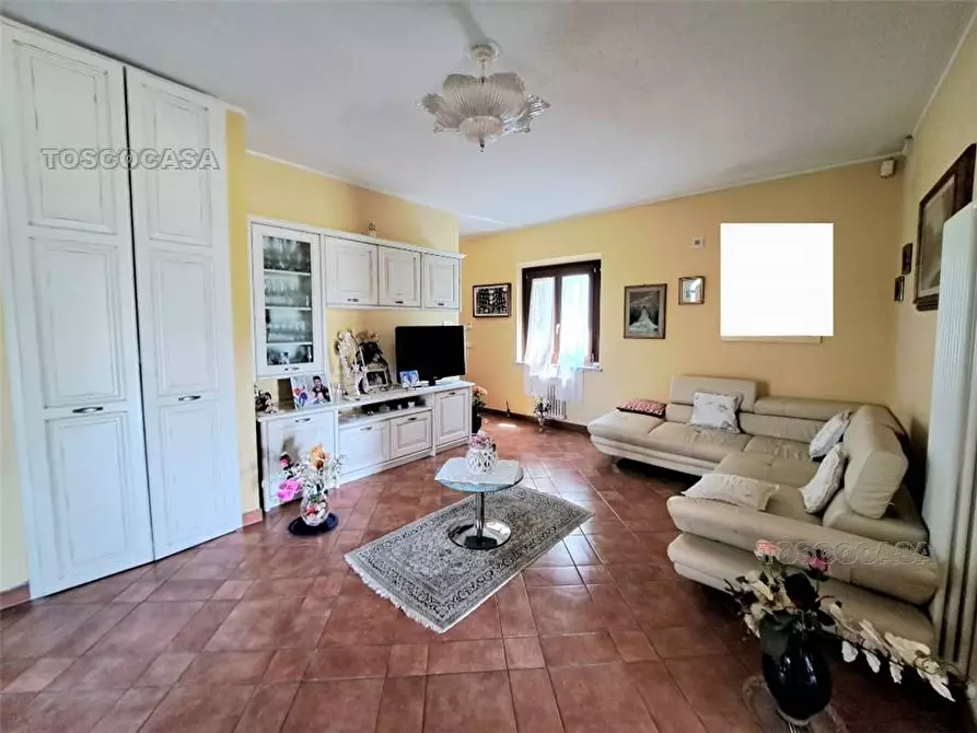 Immagine 4 di Villa in vendita  a Cerreto Guidi