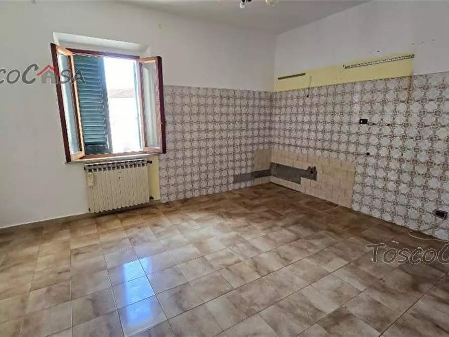 Immagine 2 di Appartamento in vendita  a Fucecchio