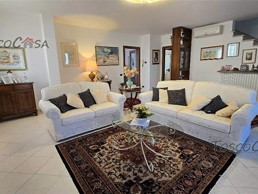 Immagine 2 di Porzione di casa in vendita  a Fucecchio