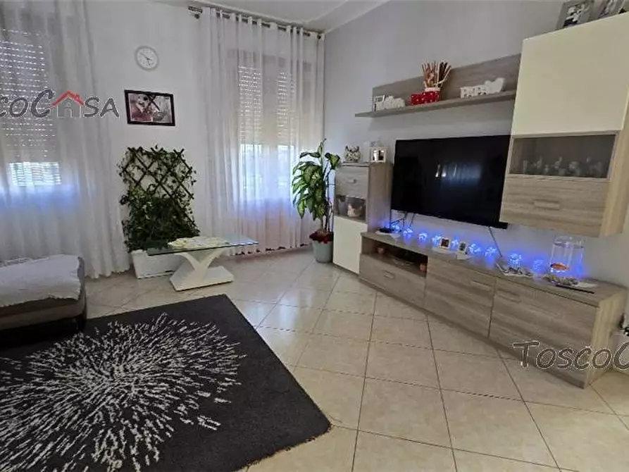 Immagine 2 di Appartamento in vendita  a Fucecchio