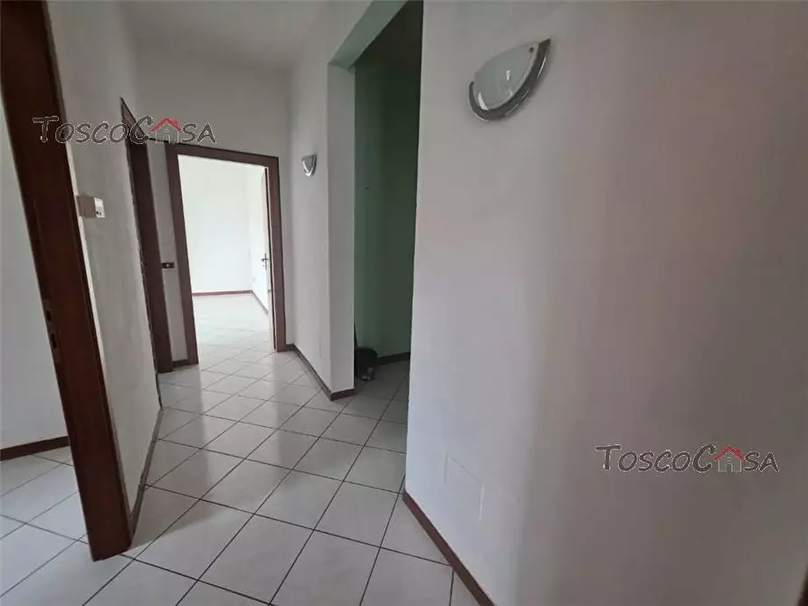 Immagine 4 di Appartamento in vendita  a Santa Croce Sull'arno