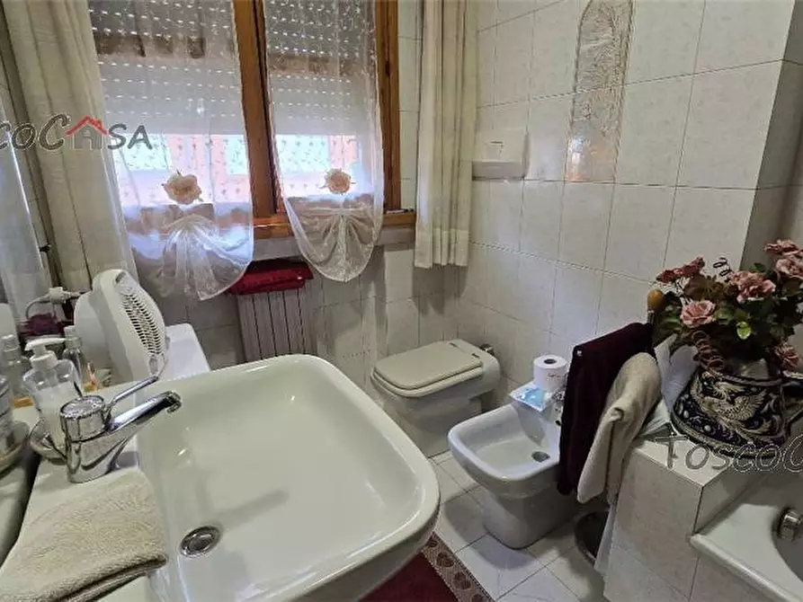 Immagine 5 di Porzione di casa in vendita  a Fucecchio