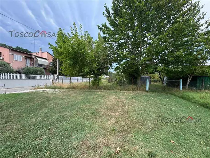 Immagine 2 di Terreno in vendita  in Via Valpinzana, 3 a Fucecchio