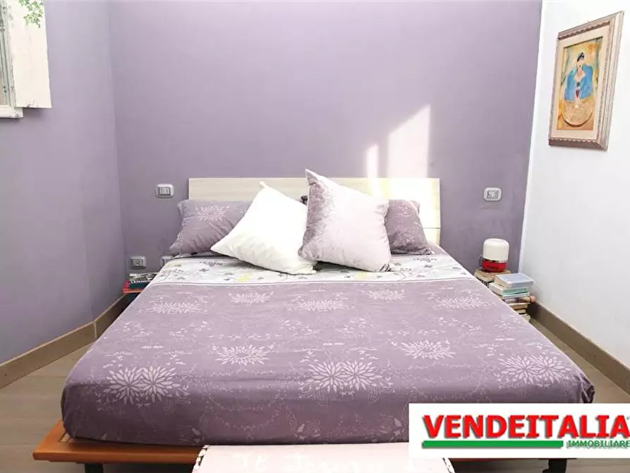 Immagine 6 di Appartamento in vendita  in Via rossini a Guanzate