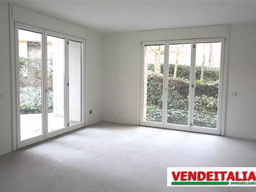 Immagine 2 di Appartamento in vendita  a Fino Mornasco