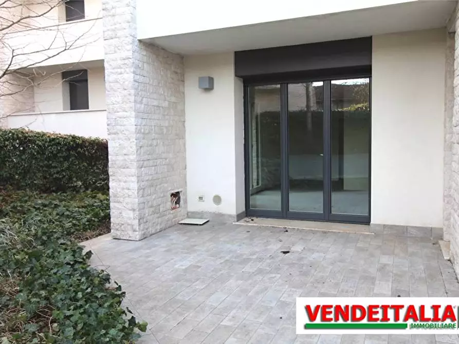 Immagine 5 di Appartamento in vendita  a Fino Mornasco