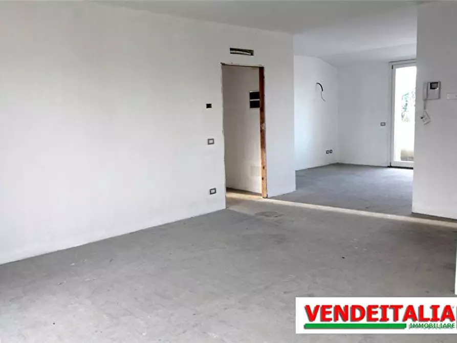 Immagine 3 di Appartamento in vendita  a Fino Mornasco