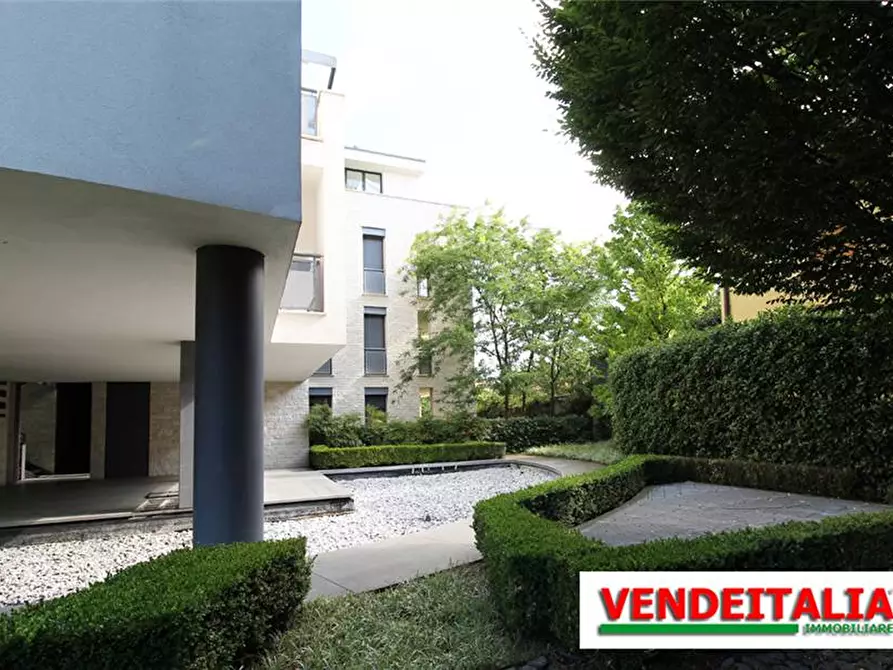 Immagine 8 di Appartamento in vendita  a Fino Mornasco