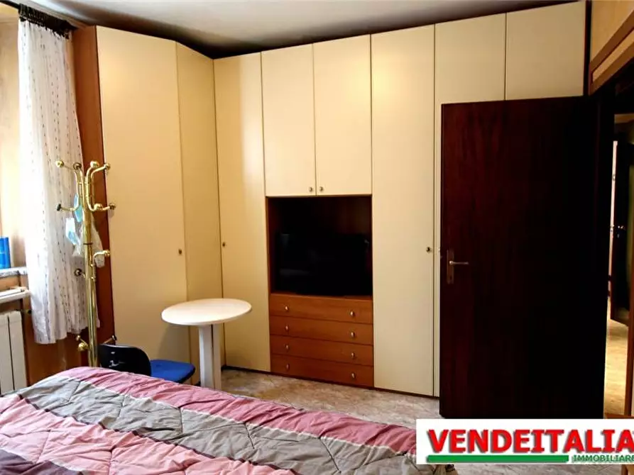 Immagine 8 di Appartamento in vendita  in Via Napoleona Alta a Como