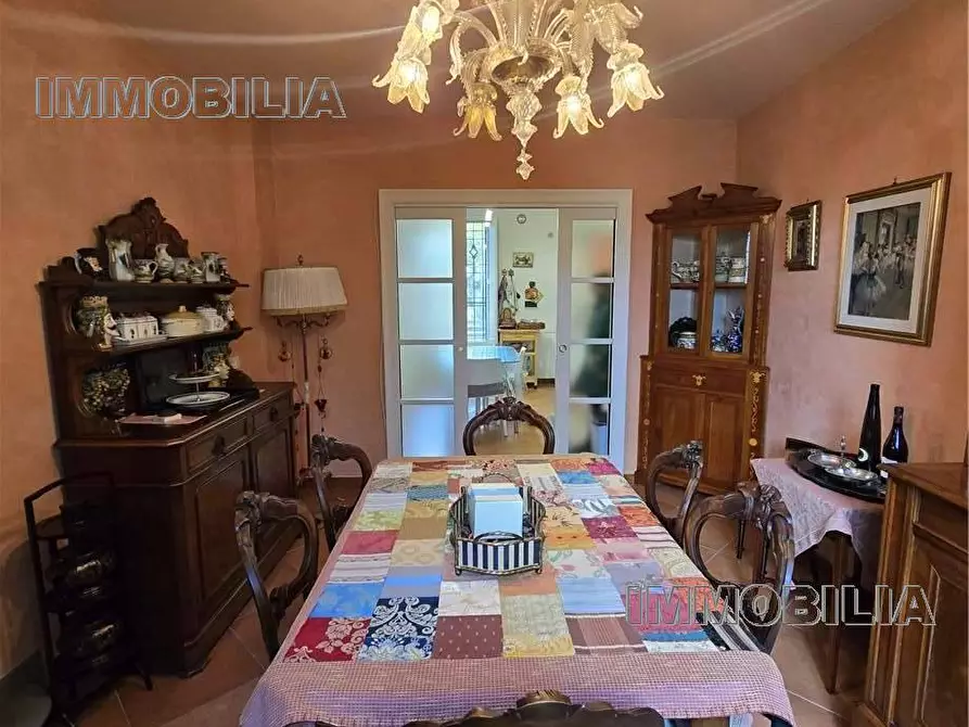 Immagine 15 di Porzione di casa in vendita  a Arezzo