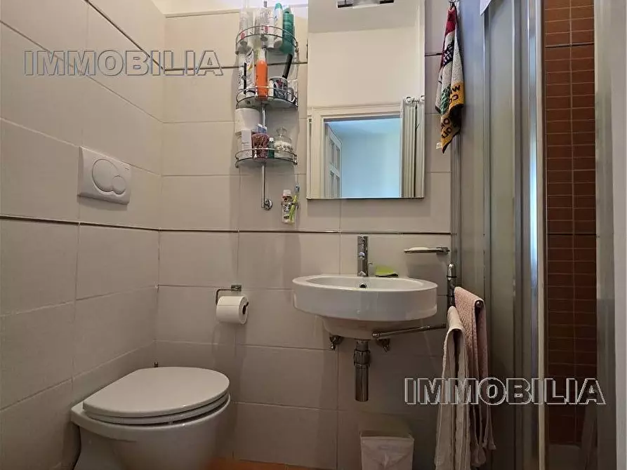 Immagine 20 di Porzione di casa in vendita  a Arezzo